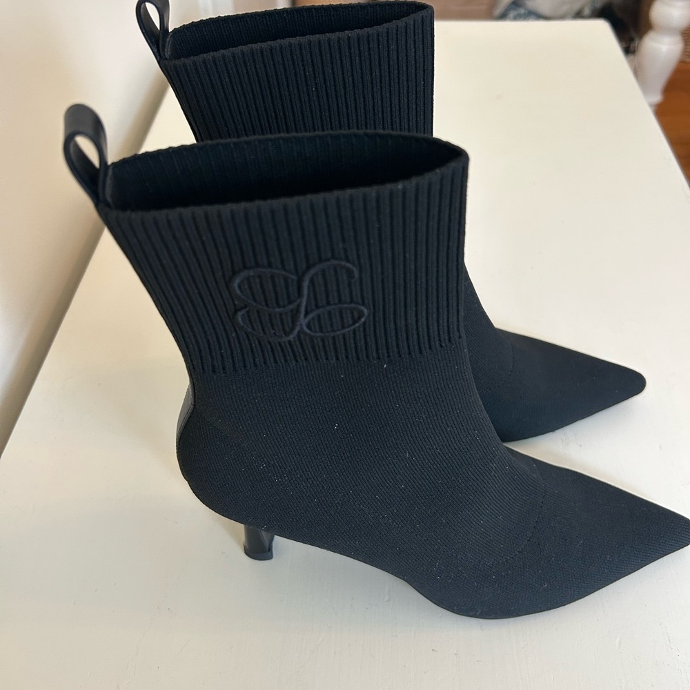 Cosy Island black Women's Ankle Boots - 7.5